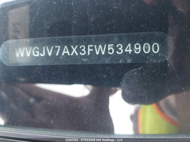 WVGJV7AX3FW534900 Volkswagen Tiguan
