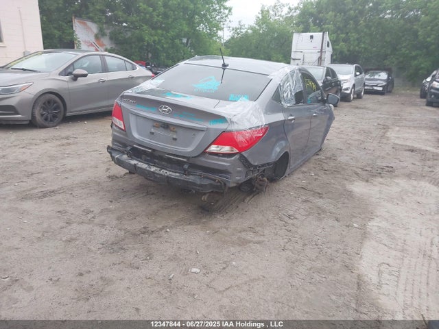 Hyundai 2017 2017 KMHCT4AE7HU322236 Image 4