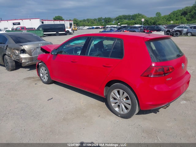3VW217AU7FM075815 Volkswagen 2015