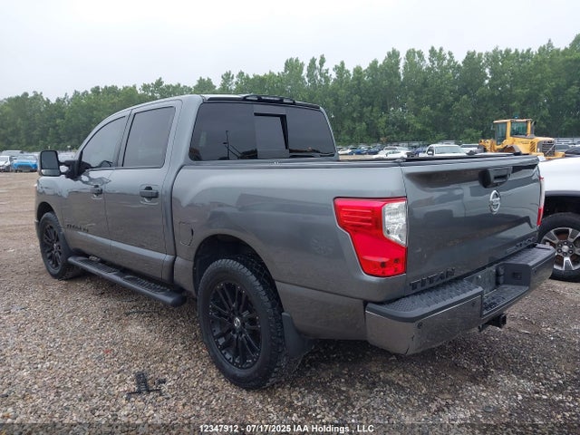 1N6AA1E52JN518690 Nissan 2018