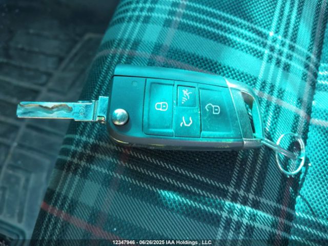 3VW5T7AUXKM024973 Volkswagen 2019