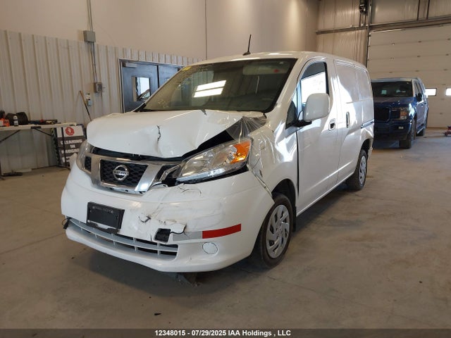 3N6CM0KN8JK695703 Nissan 2018