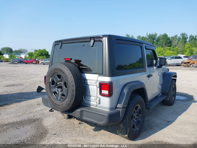 1C4PJXAG4RW297882 Jeep Wrangler