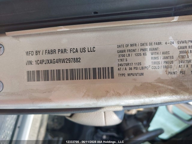 1C4PJXAG4RW297882 Jeep Wrangler