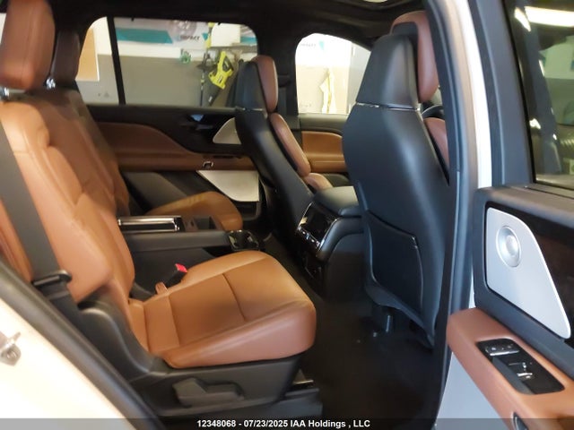 Lincoln gtdi 2023 5LM5J7XC4PGL01733 Image 8