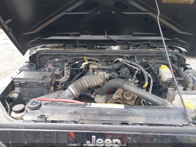 12348077 :رقم المزاد ، 1J4HA5H18BL533218 vin ، 2011 Jeep Wrangler Unlimited Sahara مزاد بيع
