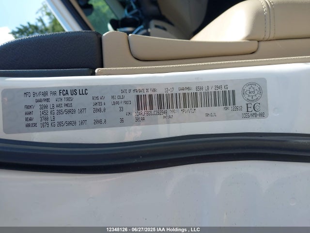 1C4RJFBG5JC262548 Jeep Grand Cherokee