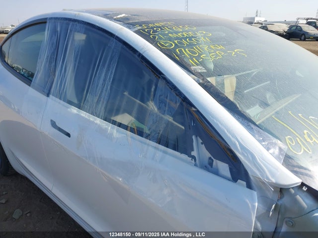 5YJ3E1EA6MF016071 Tesla MODEL 3