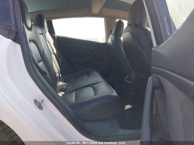 5YJ3E1EA6MF016071 Tesla MODEL 3