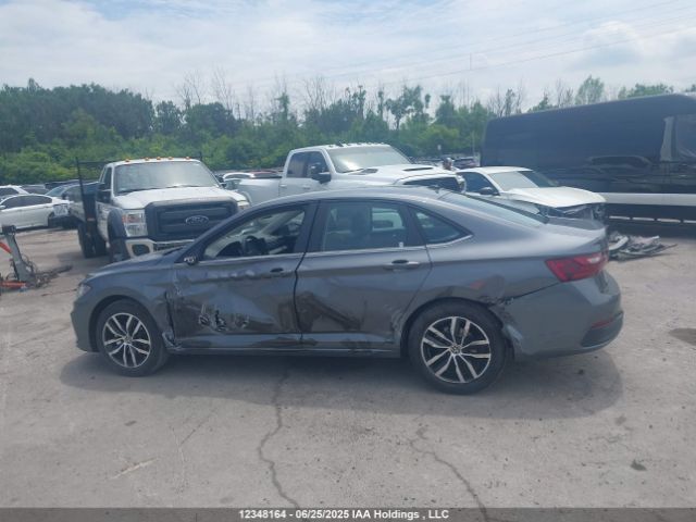 3VWEX7BU2SM089884 Volkswagen tsi