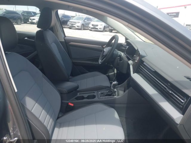 3VWEX7BU2SM089884 Volkswagen tsi
