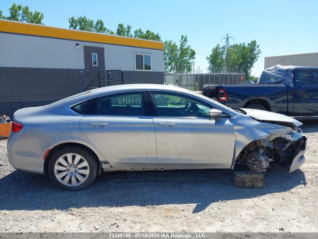 Chrysler 200 2016 1C3CCCFB3GN196905 Image 14