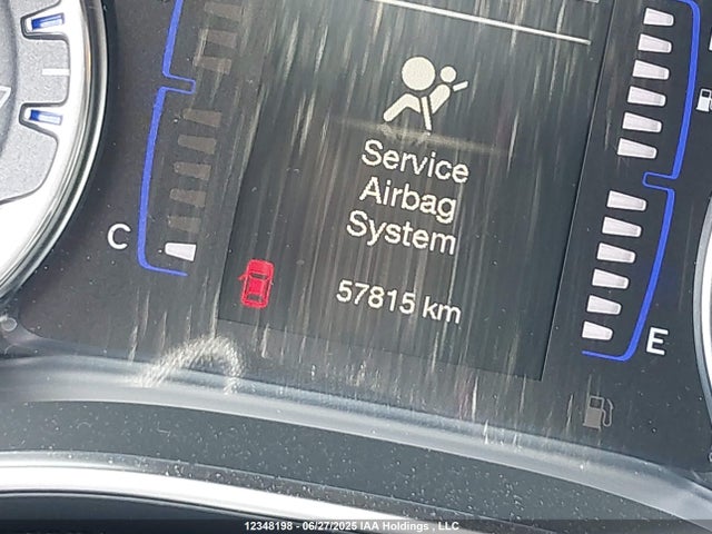 Chrysler 200 2016 1C3CCCFB3GN196905 Image 16