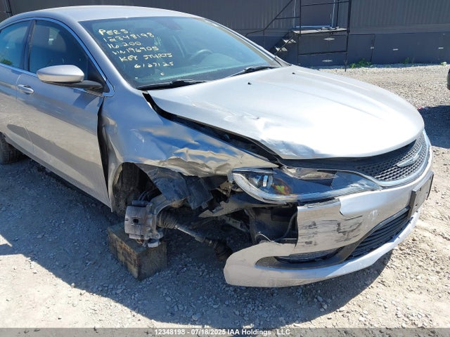 Chrysler 200 2016 1C3CCCFB3GN196905 Image 6