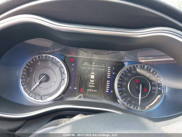 Chrysler 200 2016 1C3CCCFB3GN196905 Image 7