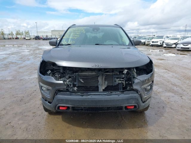3C4NJDDB9JT424190 Jeep 2018