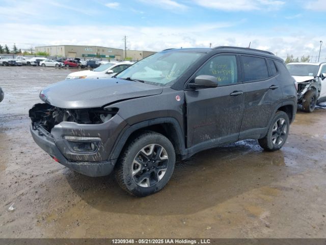 3C4NJDDB9JT424190 Jeep 2018