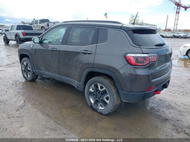 3C4NJDDB9JT424190 Jeep 2018