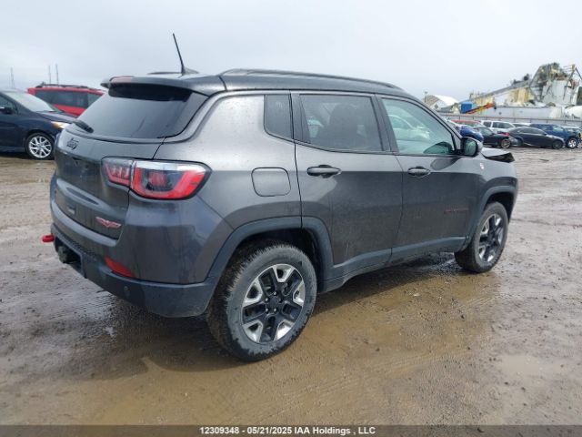 3C4NJDDB9JT424190 Jeep 2018