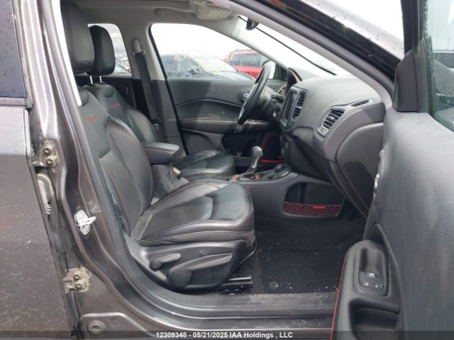 3C4NJDDB9JT424190 Jeep 2018