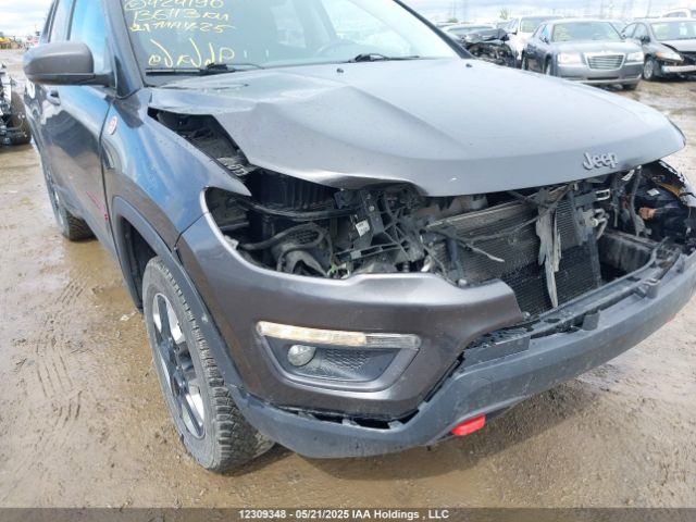 3C4NJDDB9JT424190 Jeep 2018