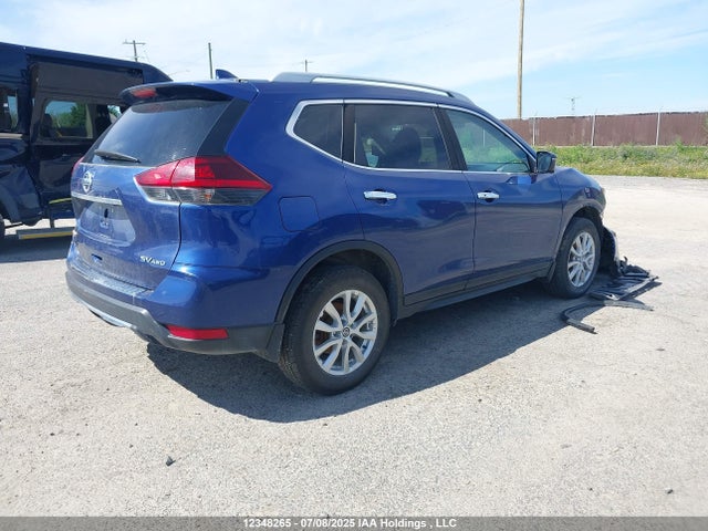 Nissan Rogue 2018 5N1AT2MV3JC825569 Image 4