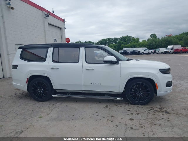 1C4SJVFJ4NS184096 Jeep Grand Wagoneer
