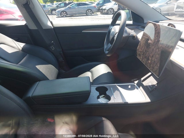 Tesla MODEL 3 2023 5YJ3E1EB9PF692110 Image 5