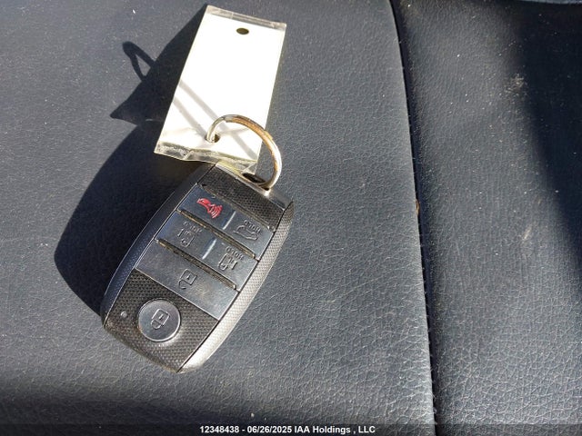 KNDMB5C13L6624051 KIA gdi lamda - ii