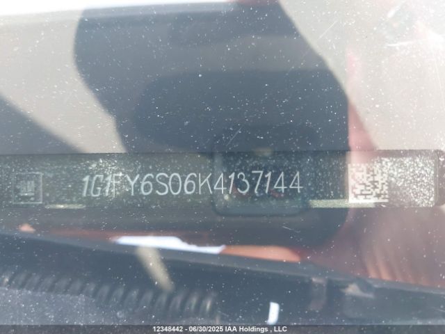 1G1FY6S06K4137144 Chevrolet 2019