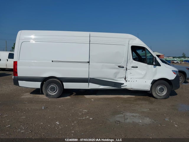 W1Y4KCHY0RP718140 Mercedes-Benz om654