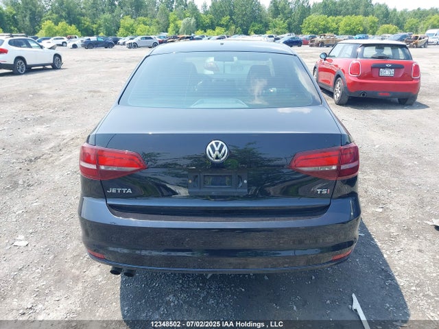 3VW267AJ8GM208302 Volkswagen 2016