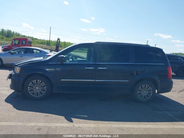 2C4RC1CG2ER386611 Chrysler 2014