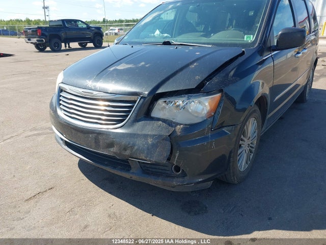 2C4RC1CG2ER386611 Chrysler 2014