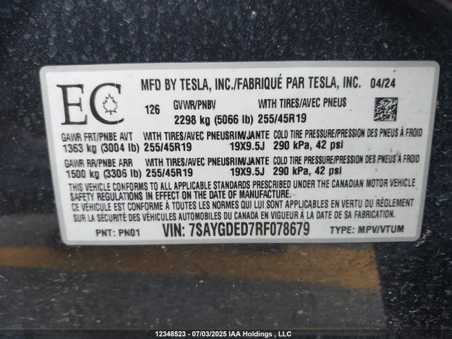 Tesla Model Y 2024 7SAYGDED7RF078679 Image 9