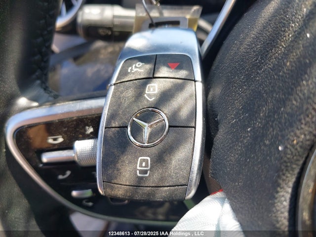 W1K3G4FB7MJ315621 Mercedes-Benz m260