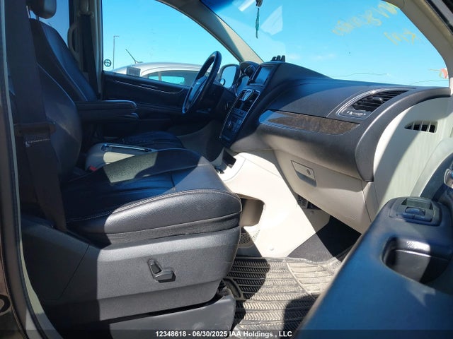 2C4RC1CG1ER299878 Chrysler 2014