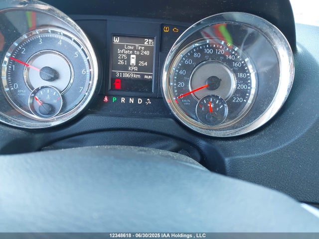 2C4RC1CG1ER299878 Chrysler 2014