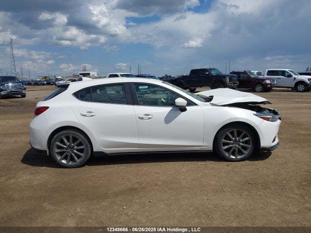 3MZBN1M38JM171269 Mazda py