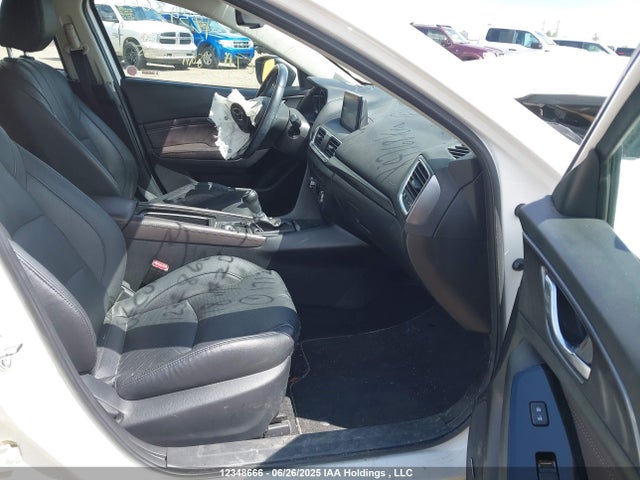 3MZBN1M38JM171269 Mazda py