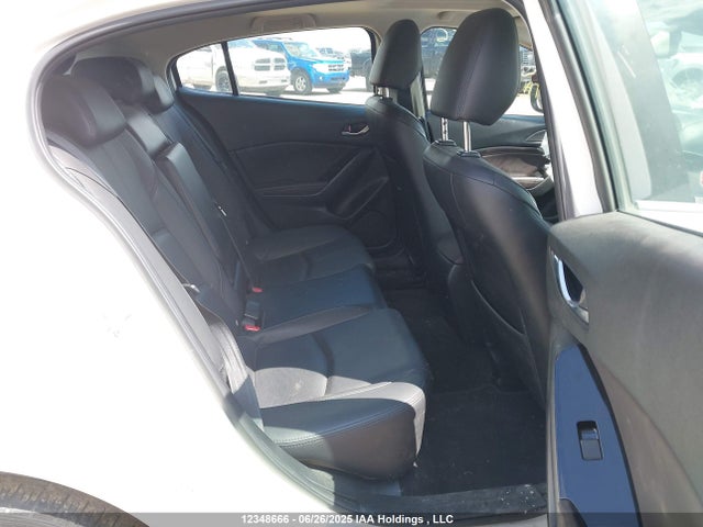 3MZBN1M38JM171269 Mazda py