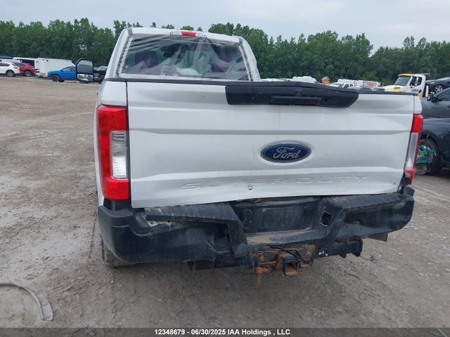 Ford F-250 2018 1FTBF2B67JEB86743 Image 6