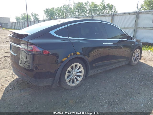 5YJXCAE2XGF007751 Tesla MODEL X