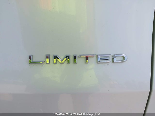 Toyota t24a-fts 2024 5TDAAAB54RS043203 Image 19