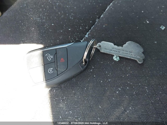 Chevrolet lz0 2024 3GCUDCE89RG431189 Image 11