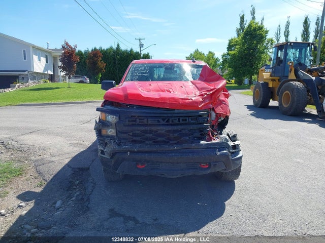 Chevrolet lz0 2024 3GCUDCE89RG431189 Image 13