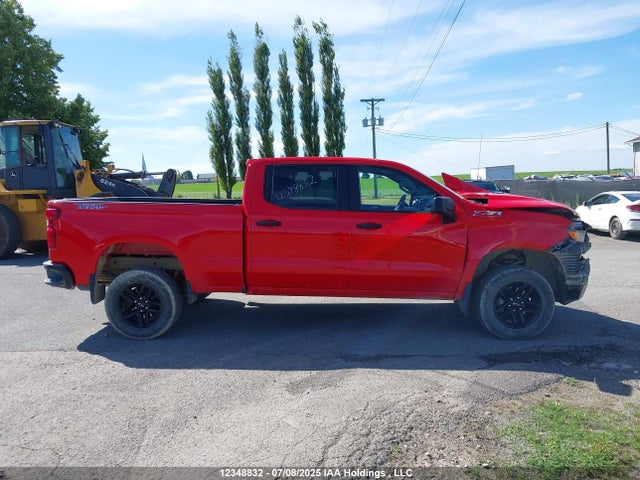 Chevrolet lz0 2024 3GCUDCE89RG431189 Image 14