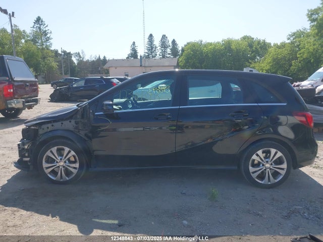 WDDMH4GB8FJ329501 Mercedes-Benz B-Class