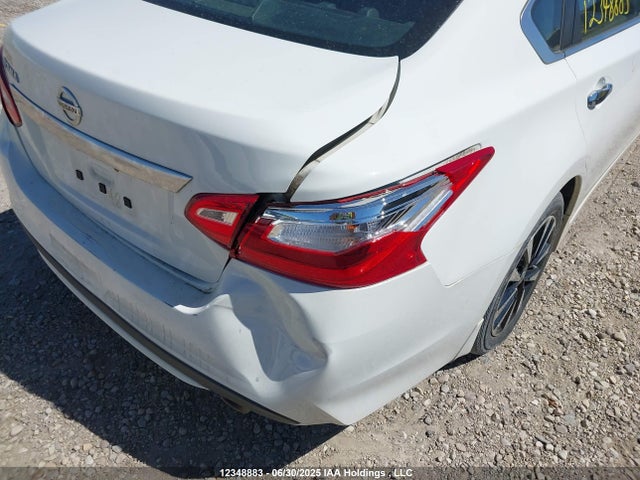 1N4AL3AP7HN334328 Nissan 2017
