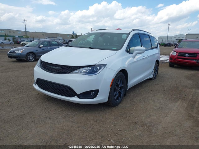 2C4RC1BG8KR638956 Chrysler 2019